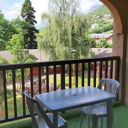Beautiful Studio With Balcony In Briancon Kültér fotó