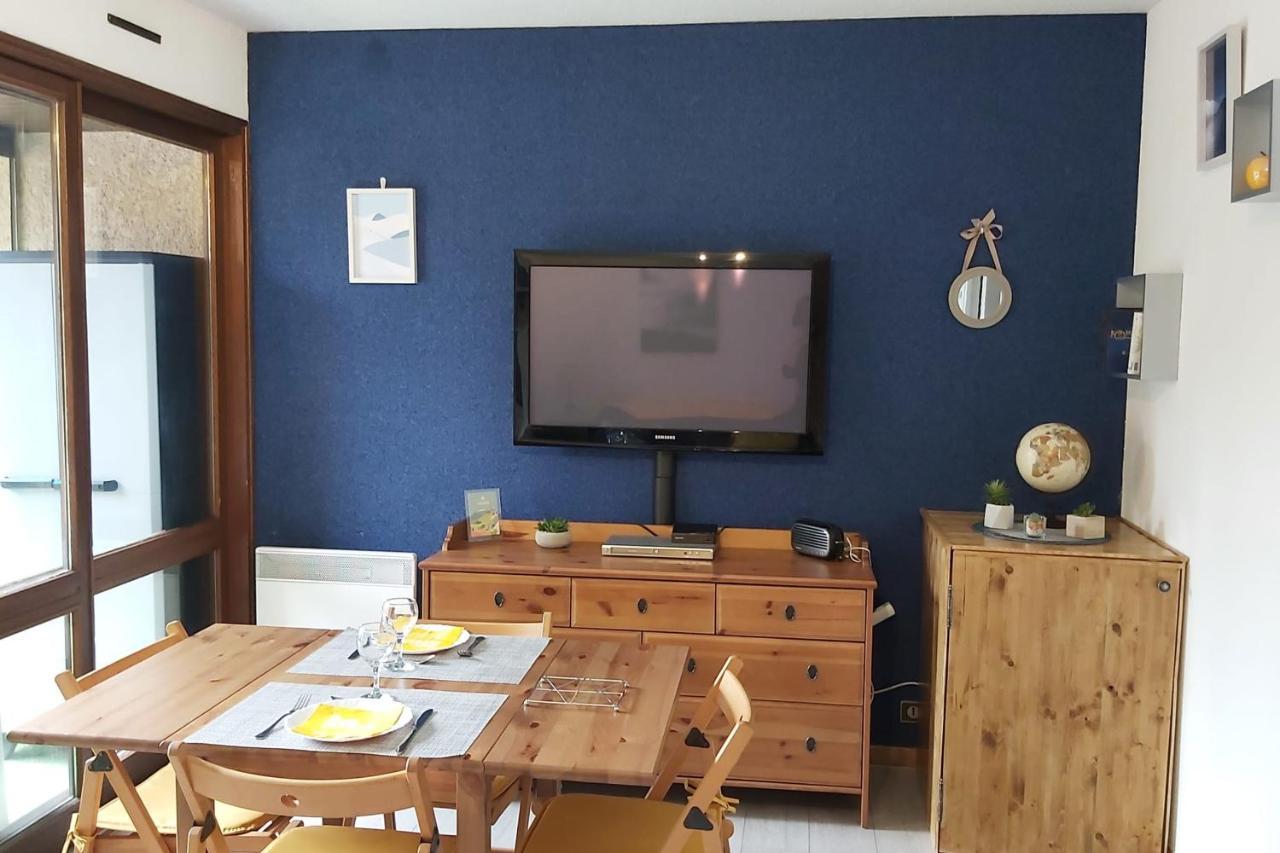 Beautiful Studio With Balcony In Briancon Kültér fotó