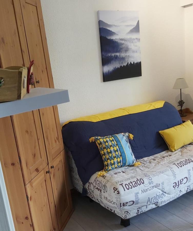 Beautiful Studio With Balcony In Briancon Kültér fotó